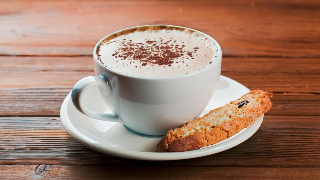 Cappuccino with biscotti